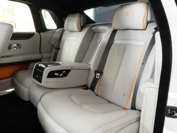 ROLLS ROYCE Ghost Black Badge