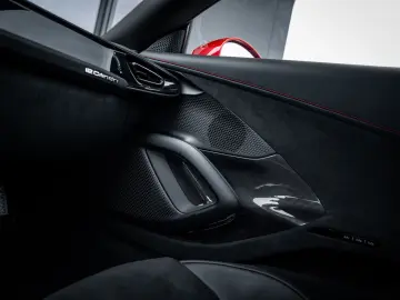 FERRARI 12 Cilindri 6.5 V12 - Rosso Imola   Lift   Carbo