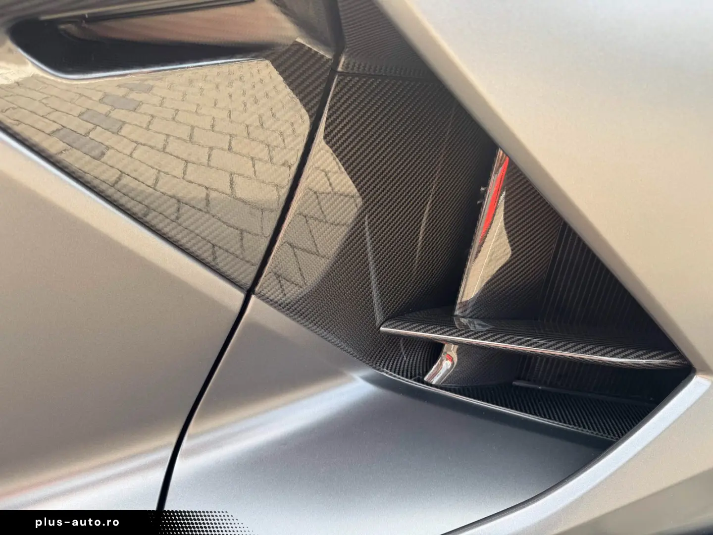 LAMBORGHINI Revuelto Grigio Keres MY26 Matt PPF  Full Carbon