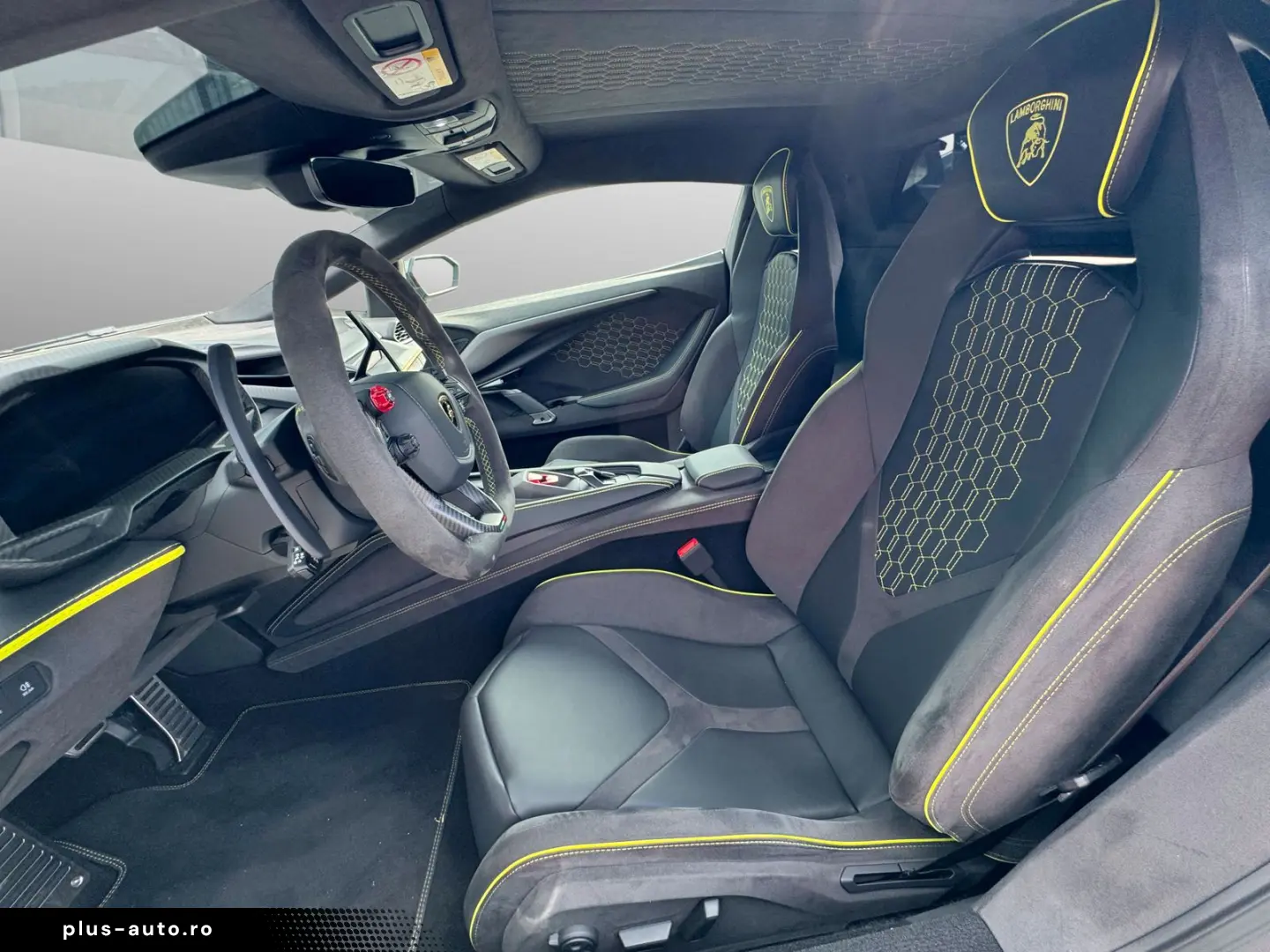 LAMBORGHINI Revuelto Grigio Keres MY26 Matt PPF  Full Carbon