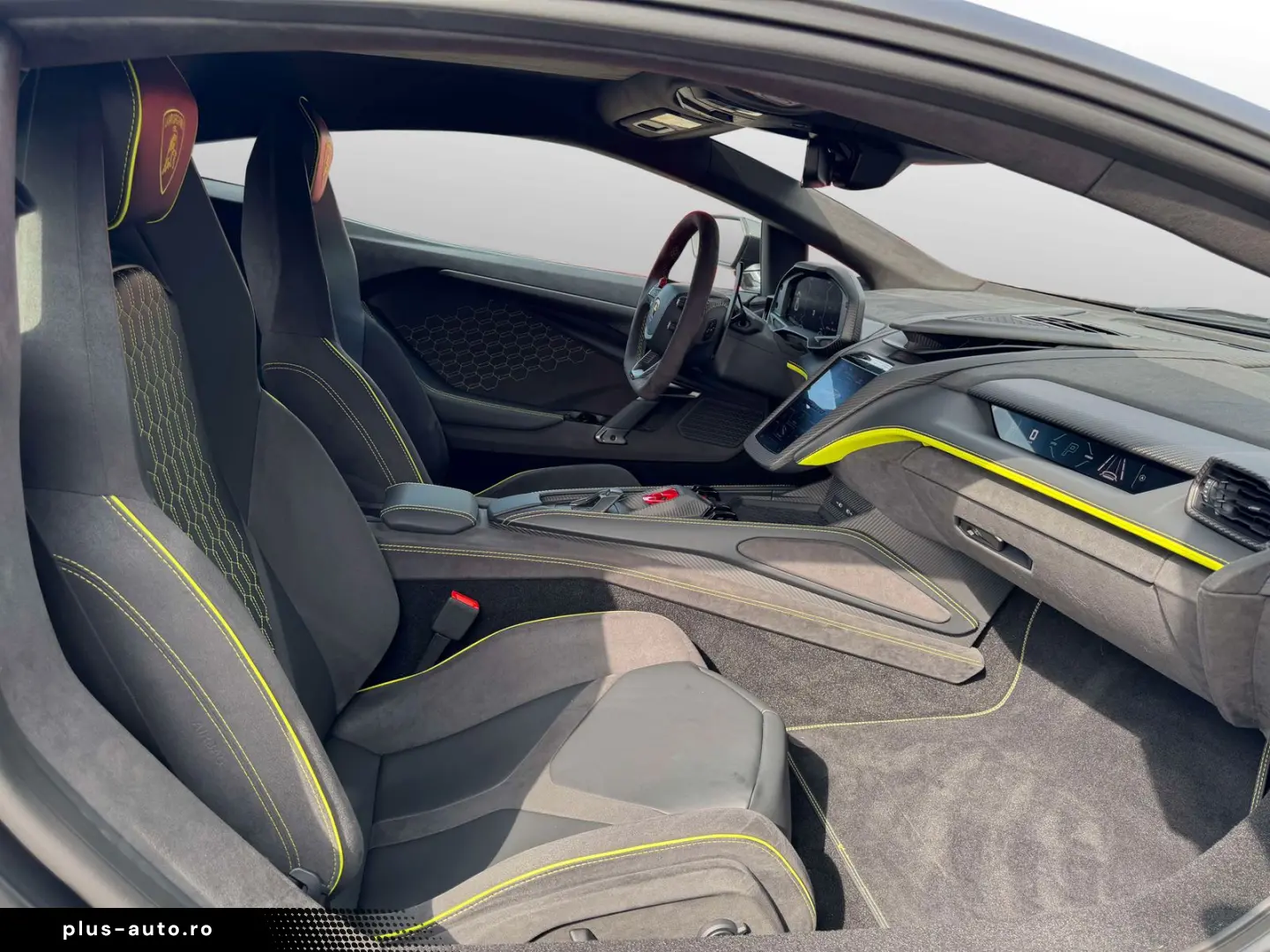 LAMBORGHINI Revuelto Grigio Keres MY26 Matt PPF  Full Carbon