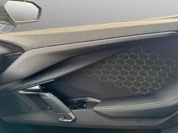 LAMBORGHINI Revuelto Grigio Keres MY26 Matt PPF  Full Carbon