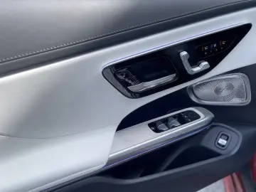 Mercedes Benz CLE 450 4M AMG Burmester 3D