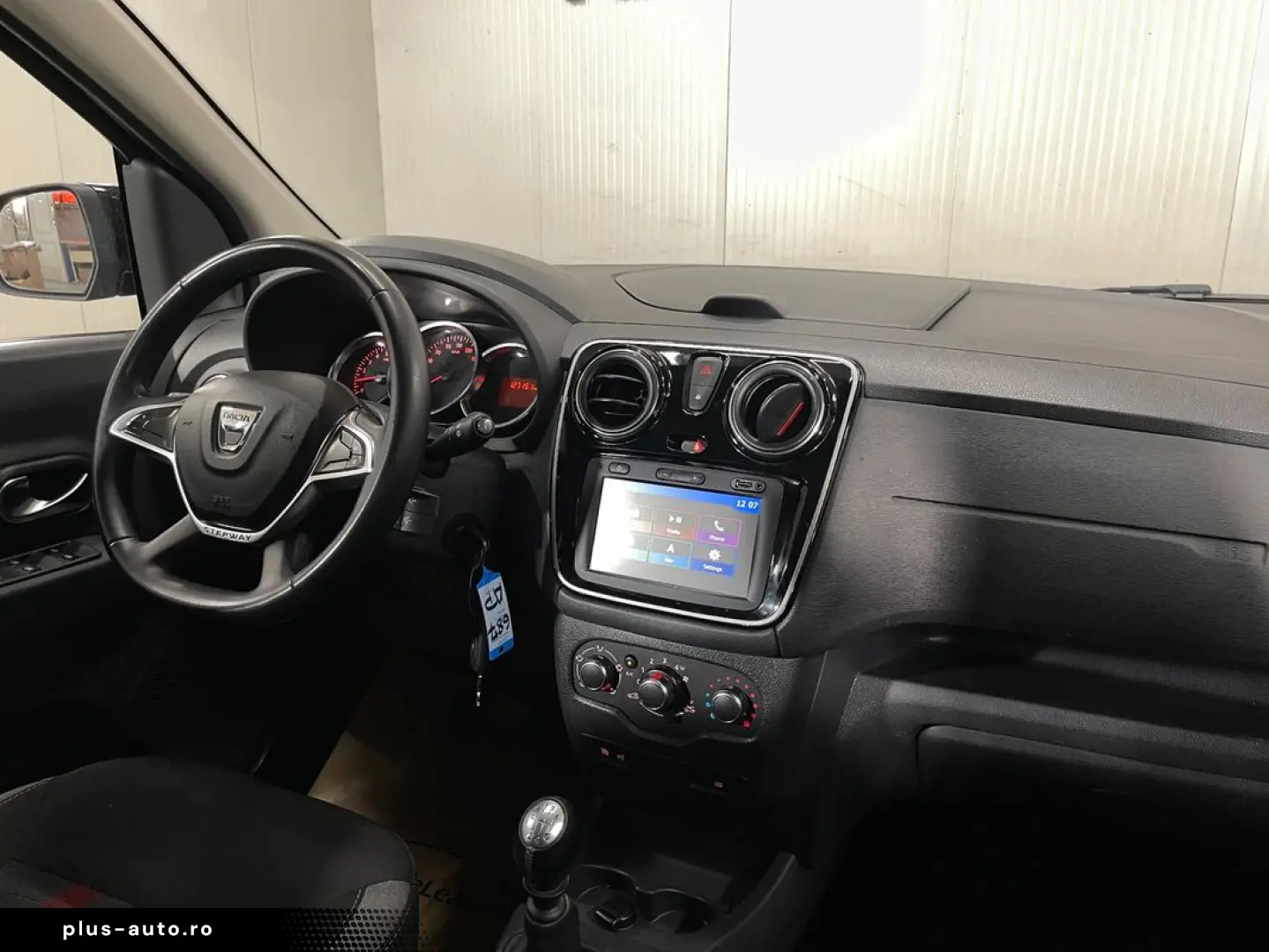 Dacia Lodgy