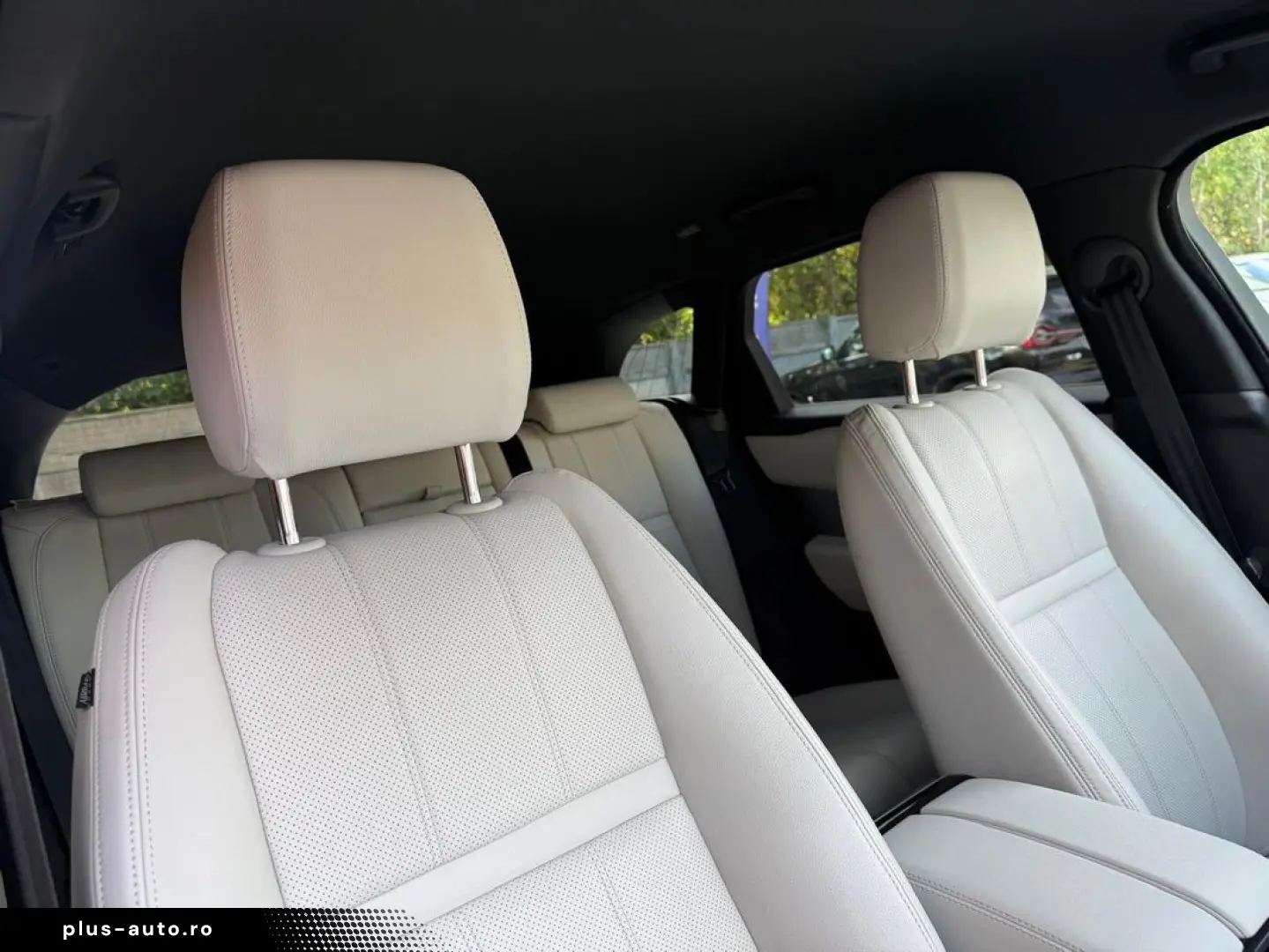 Land-Rover Range-Rover-Velar