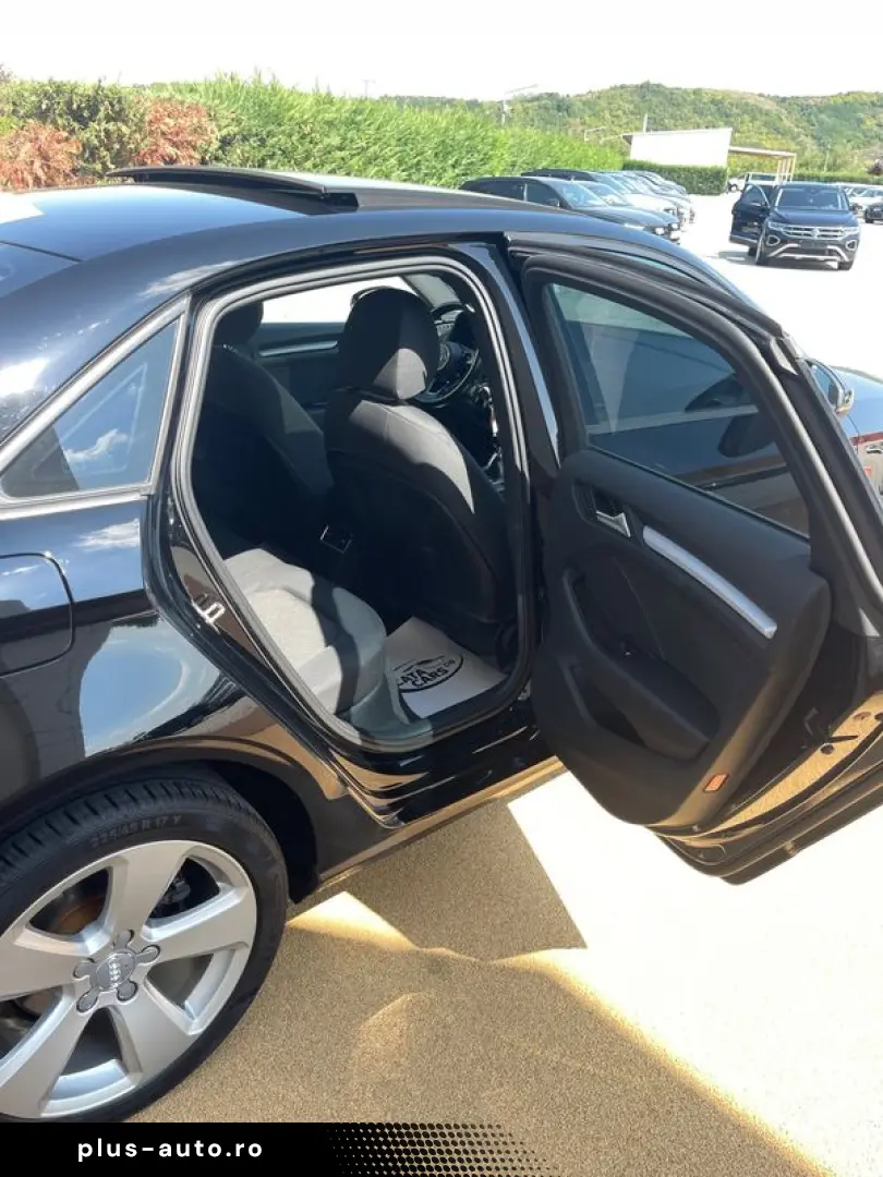 Audi A3  2.0TDI  150CP  BI-Xenon  Panoramic  Scaune încălzit