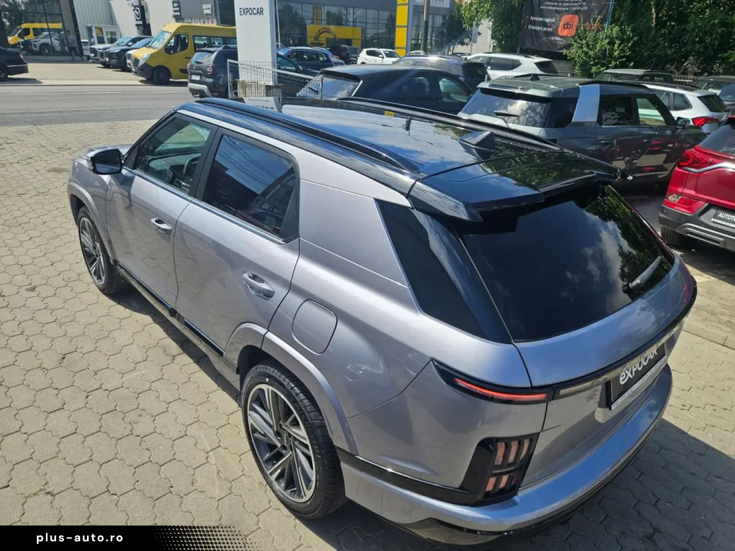 Kg-Mobility Actyon