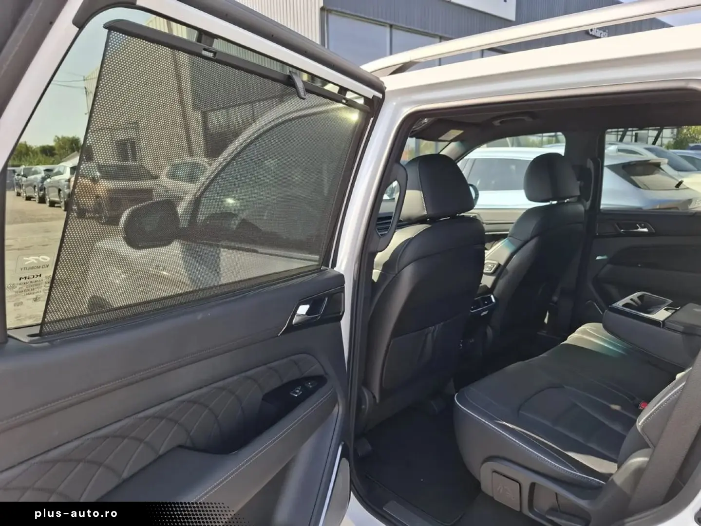 Kg-Mobility Rexton