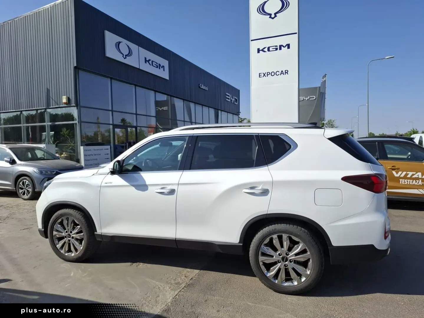 Kg-Mobility Rexton