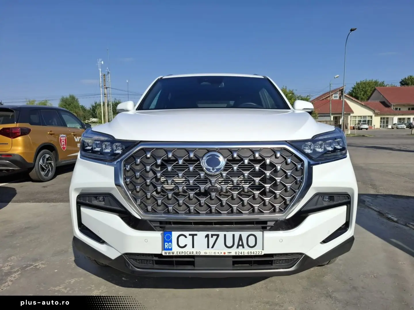 Kg-Mobility Rexton