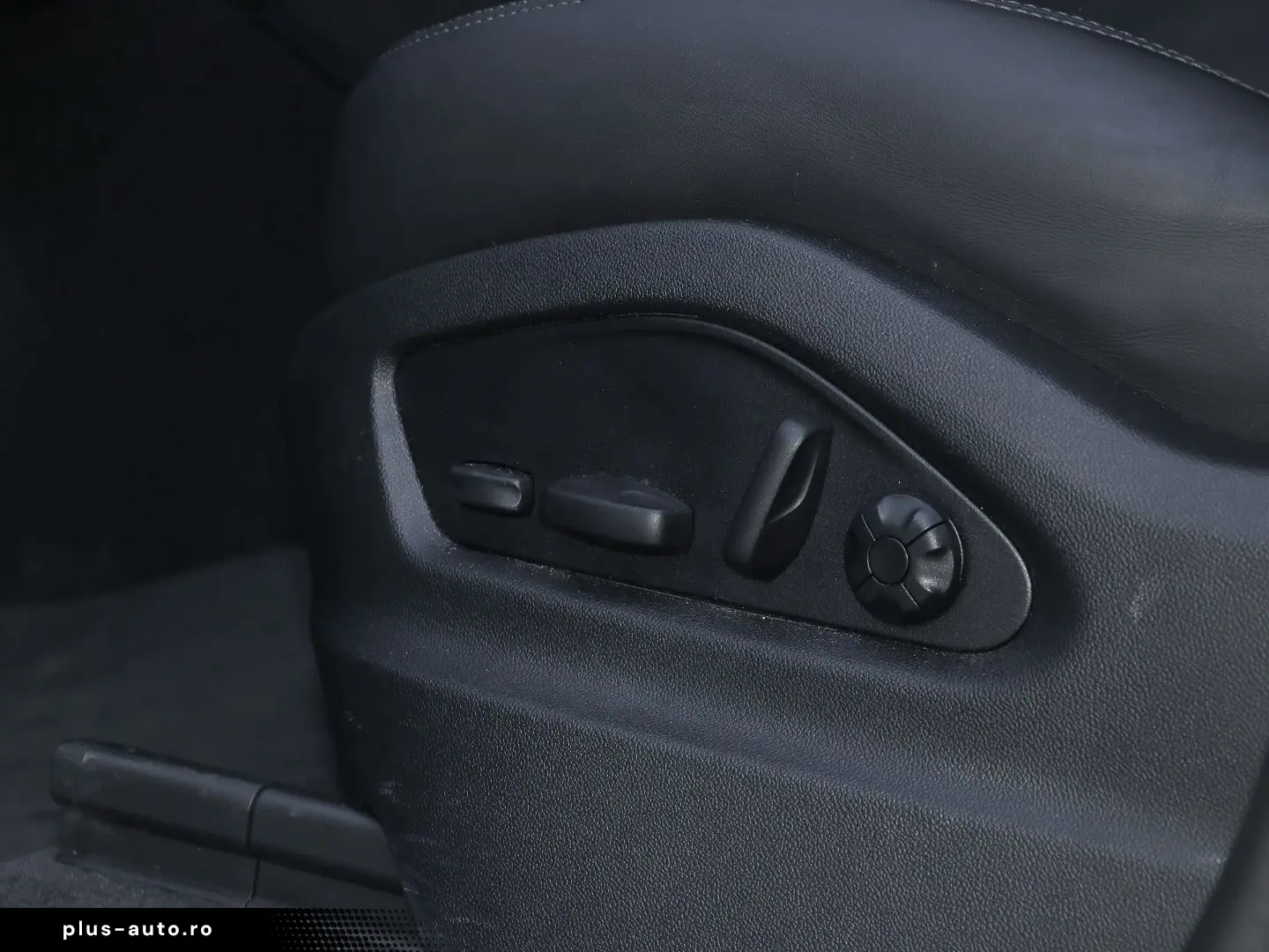 PORSCHE Cayenne E-Hybrid InnoDrive Head-Up soft close  Bose