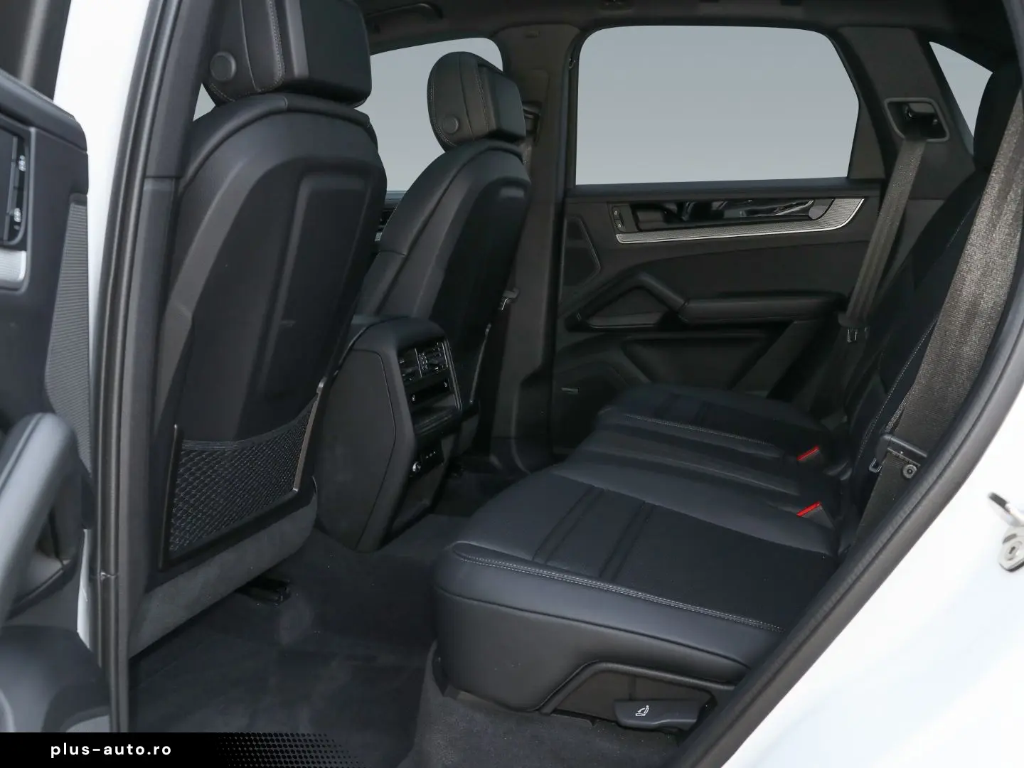 PORSCHE Cayenne E-Hybrid InnoDrive Sportabgas HUD BOSE