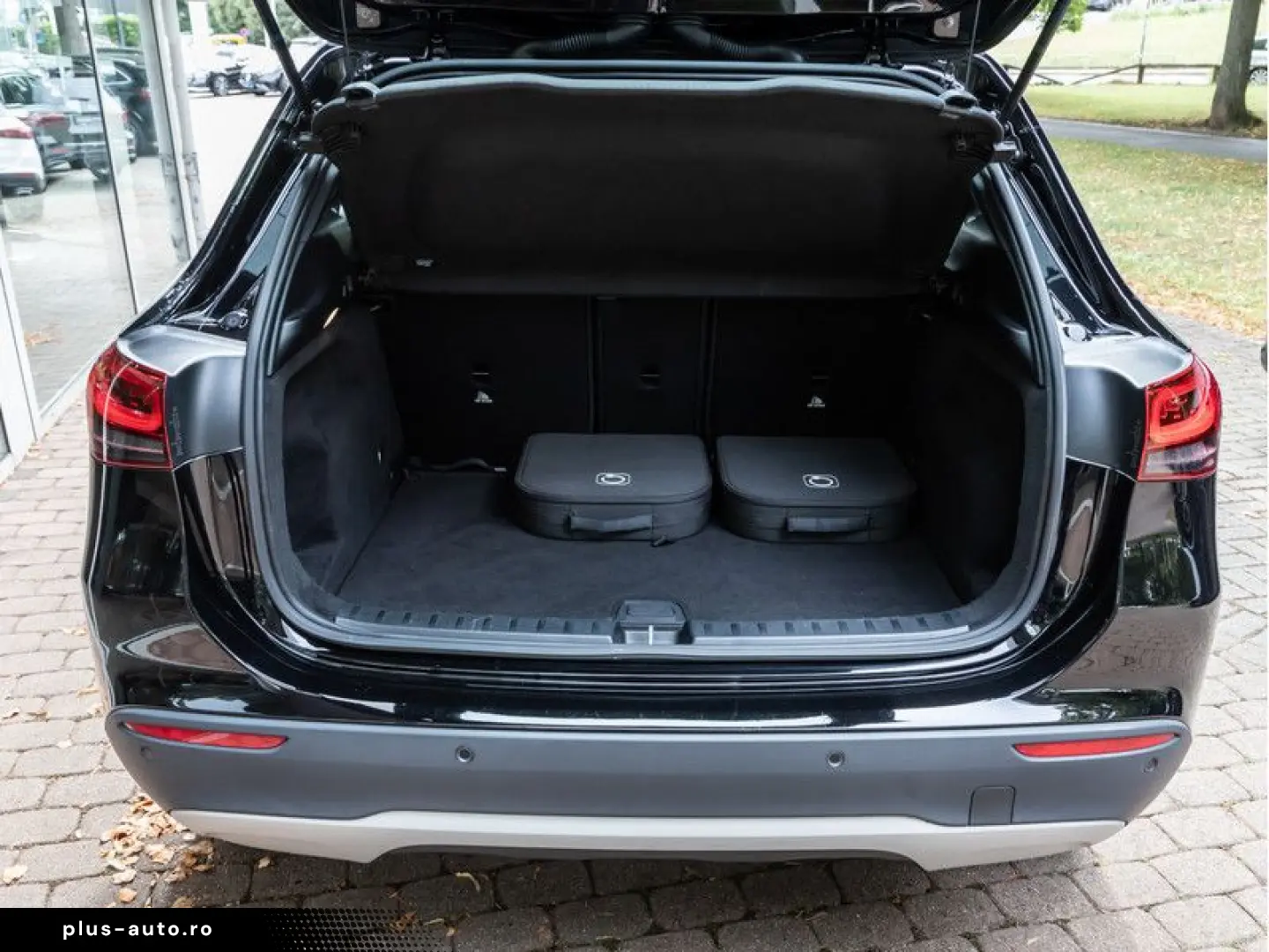 MERCEDES-BENZ GLA 250e