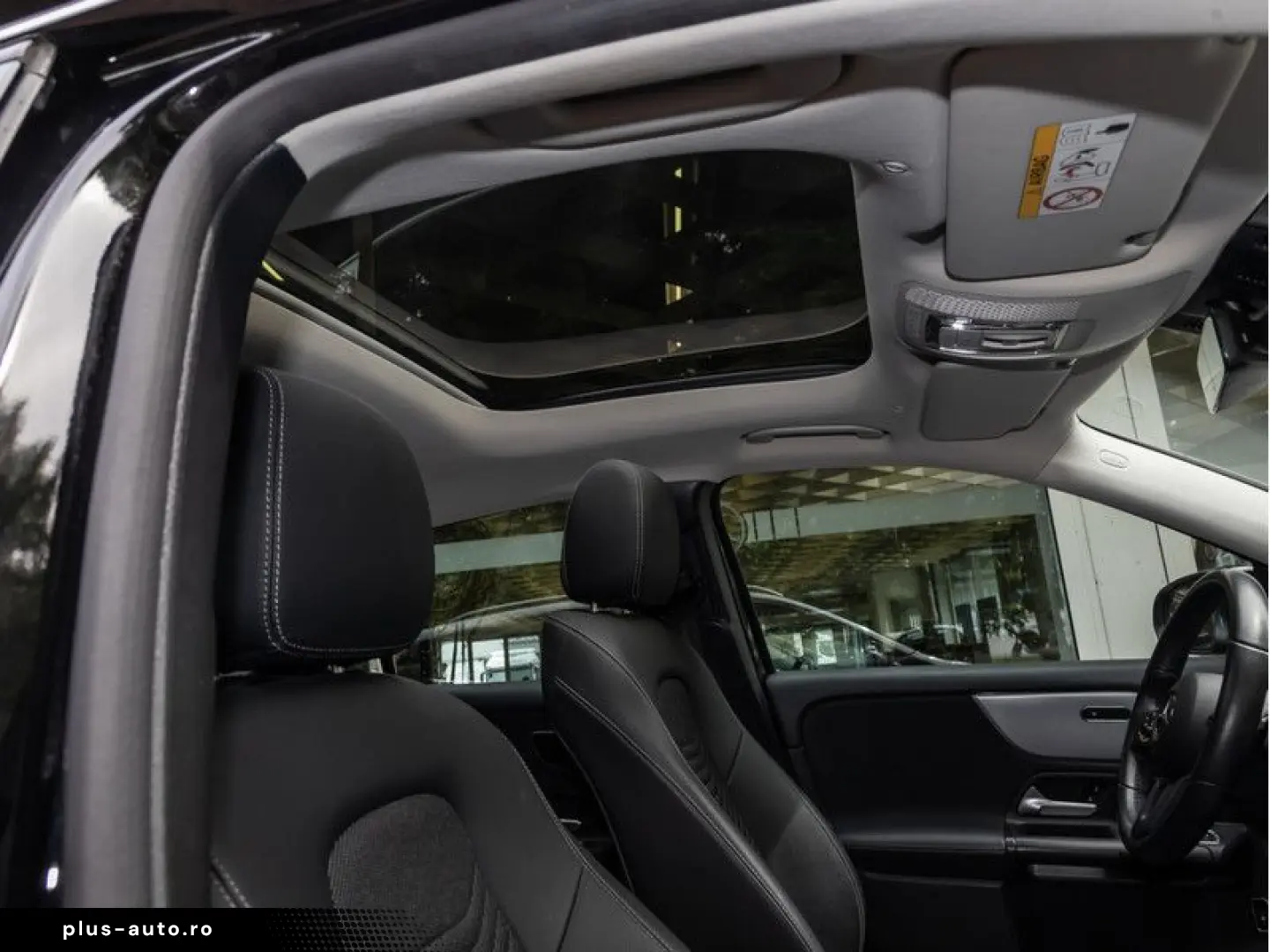MERCEDES-BENZ GLA 250e