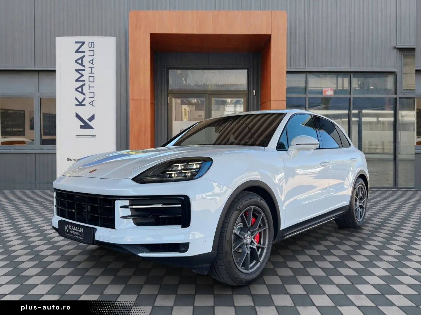 PORSCHE Cayenne S V8 OFFROAD Paket · Panor. · Standheiz.