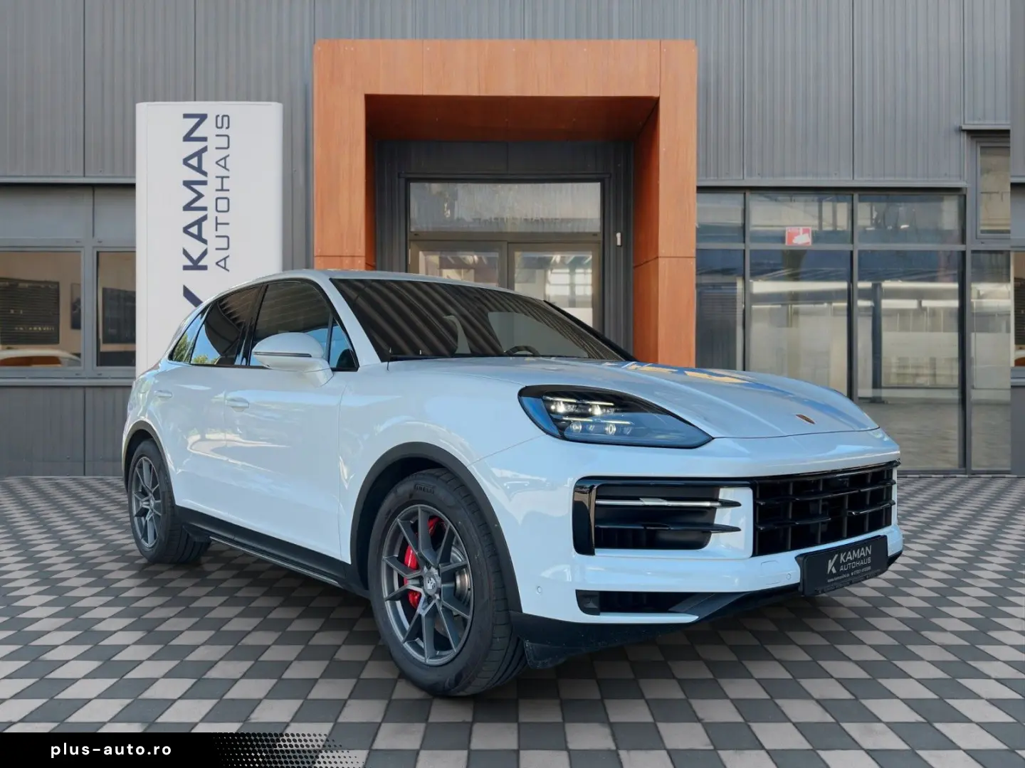 PORSCHE Cayenne S V8 OFFROAD Paket · Panor. · Standheiz.