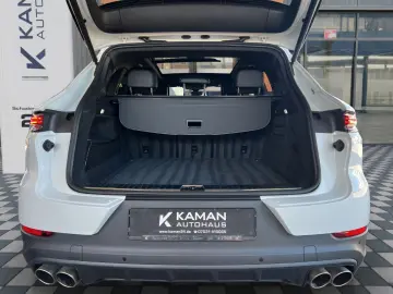 PORSCHE Cayenne S V8 OFFROAD Paket · Panor. · Standheiz.
