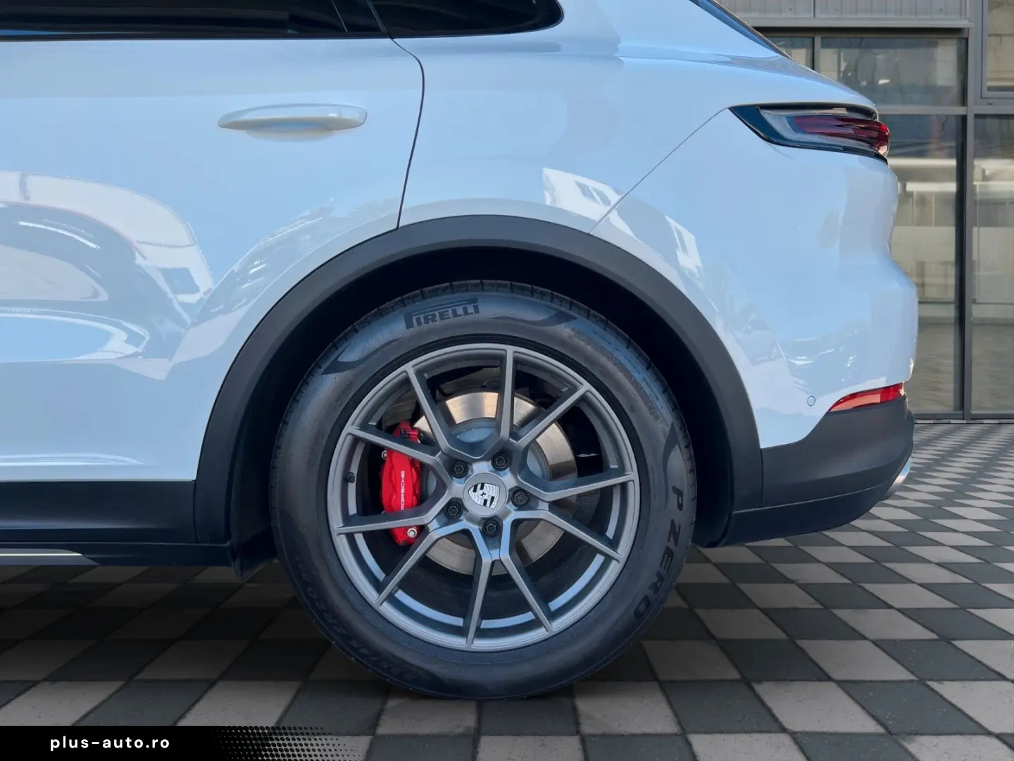 PORSCHE Cayenne S V8 OFFROAD Paket · Panor. · Standheiz.