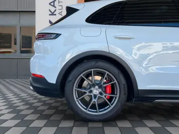 PORSCHE Cayenne S V8 OFFROAD Paket · Panor. · Standheiz.