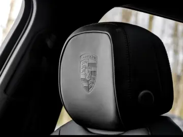 Porsche Cayenne Black Edition 21
