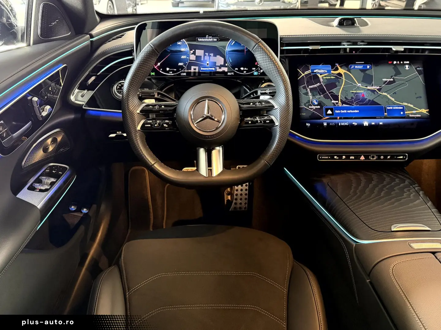 MERCEDES-BENZ E 300 e AMG  Superscreen 4DBurmester Night