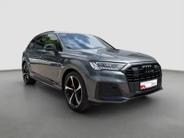 AUDI Q7 S line sport 50 TDI compeition  MATRIX StaHzg
