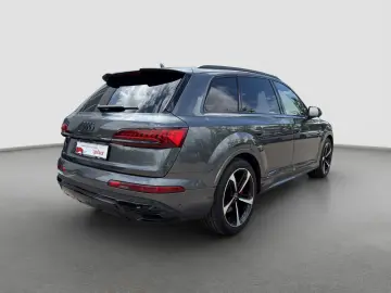 AUDI Q7 S line sport 50 TDI compeition  MATRIX StaHzg