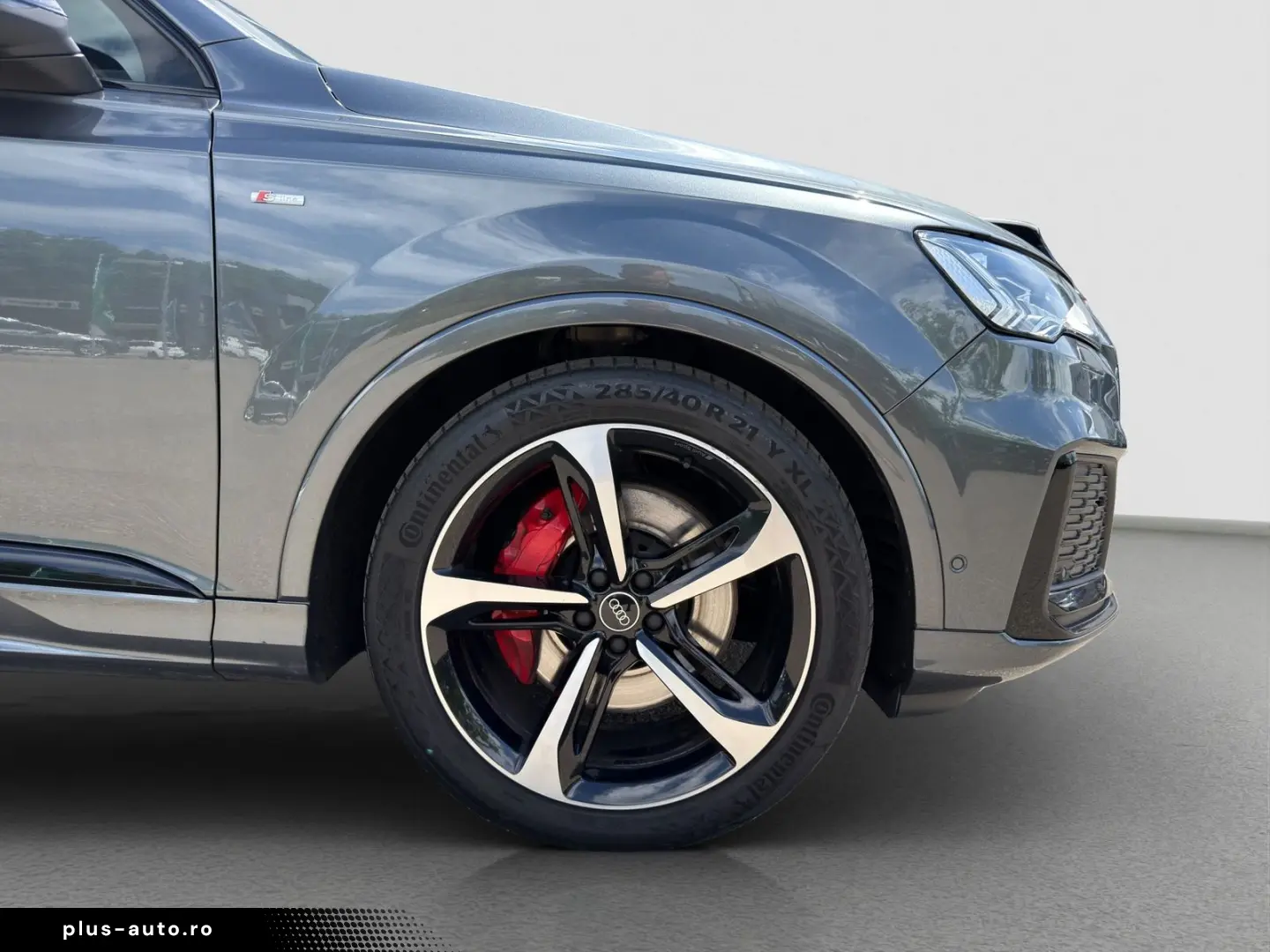 AUDI Q7 S line sport 50 TDI compeition  MATRIX StaHzg