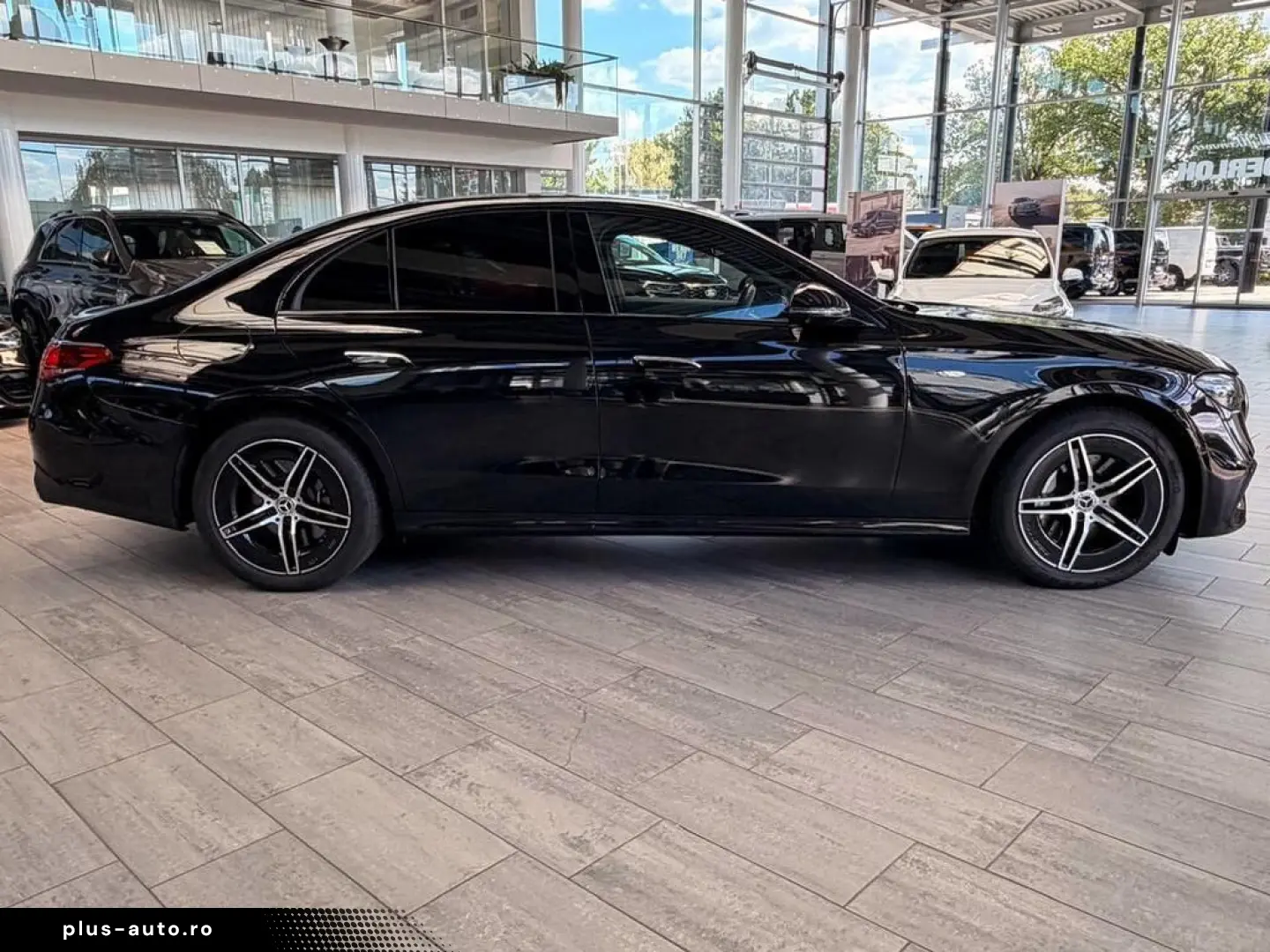 MERCEDES-BENZ E 300 de Limousine EQ Hybrid Technologie AMG
