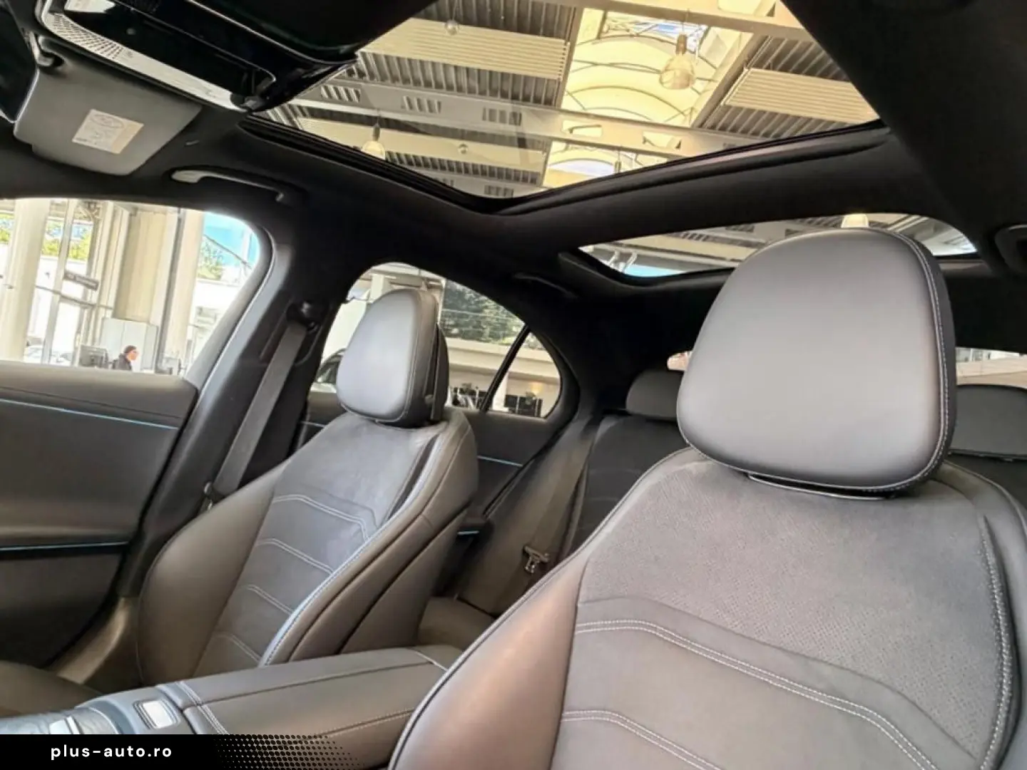 MERCEDES-BENZ E 300 de Limousine EQ Hybrid Technologie AMG