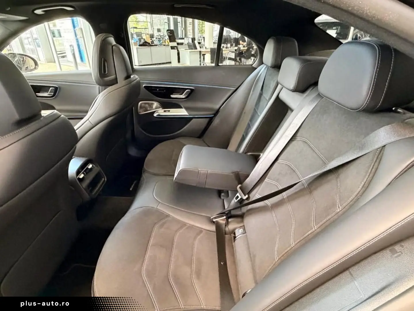 MERCEDES-BENZ E 300 de Limousine EQ Hybrid Technologie AMG