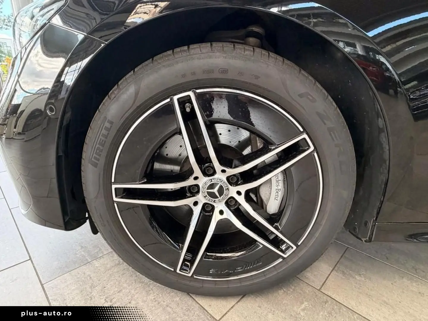 MERCEDES-BENZ E 300 de Limousine EQ Hybrid Technologie AMG