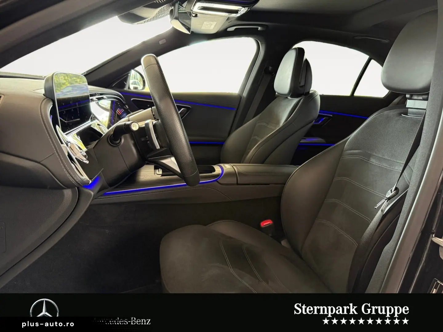 MERCEDES-BENZ E 300 de AMG  Superscreen Pano Bur4D 360