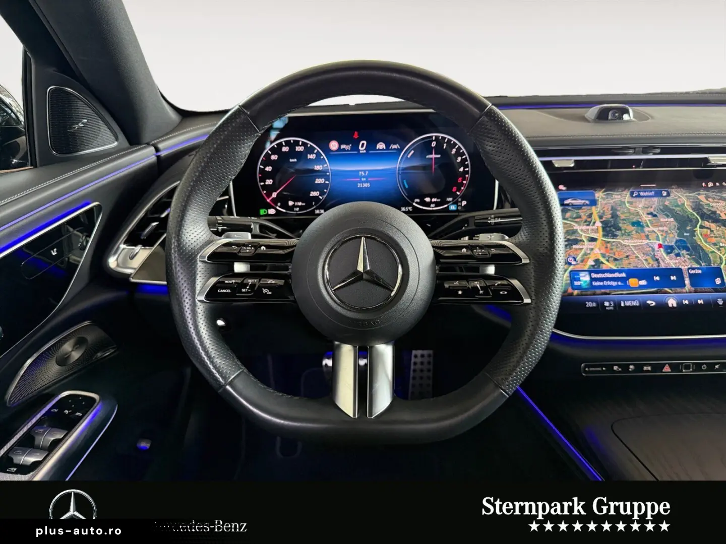 MERCEDES-BENZ E 300 de AMG  Superscreen Pano Bur4D 360