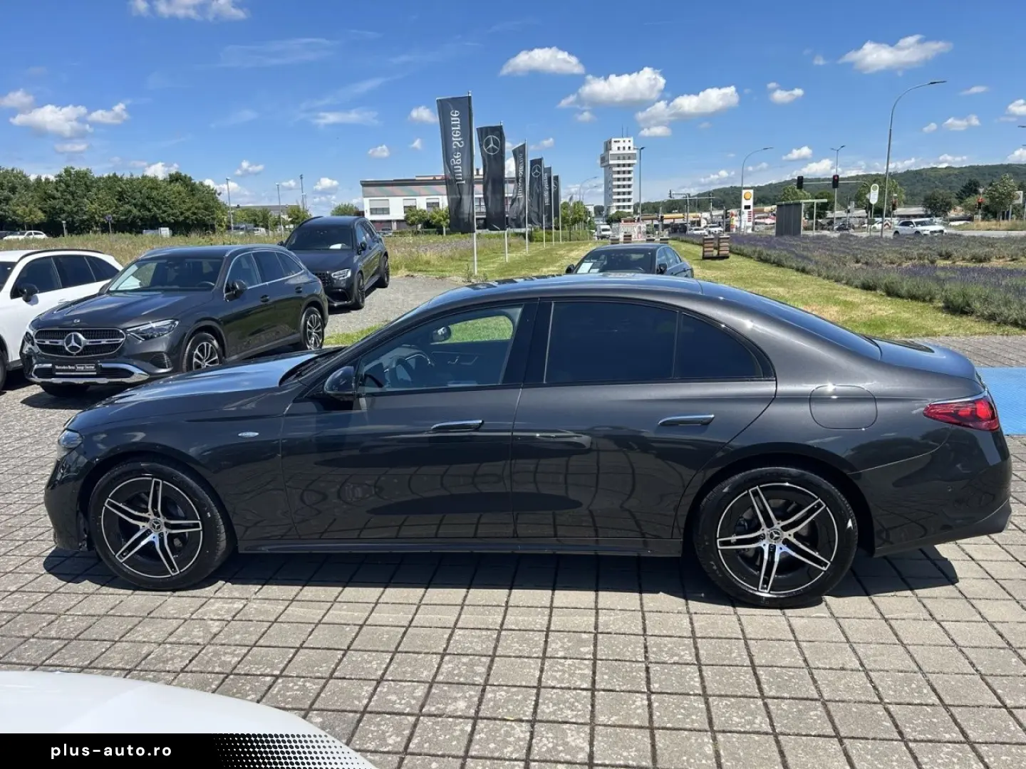MERCEDES-BENZ E 300de Limo AMG BURM NIGHT AIRMATIC