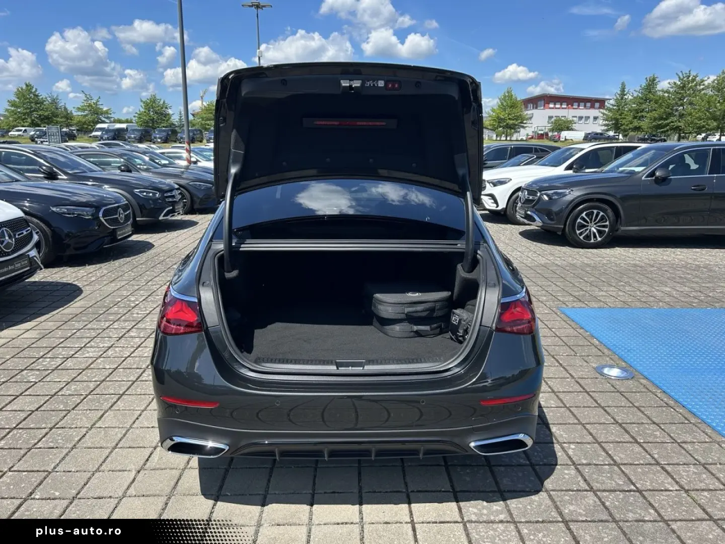 MERCEDES-BENZ E 300de Limo AMG BURM NIGHT AIRMATIC