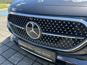 MERCEDES-BENZ E 300de Limo AMG BURM NIGHT AIRMATIC