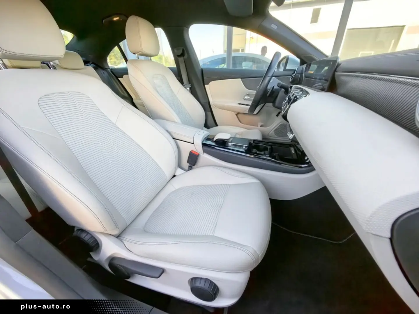 Mercedes-Benz Cla-200