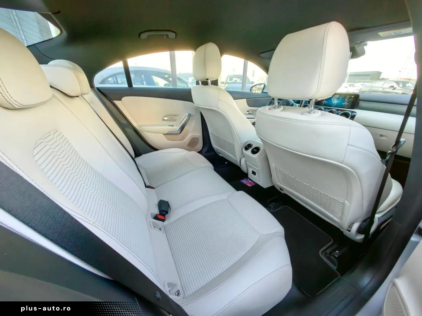 Mercedes-Benz Cla-200