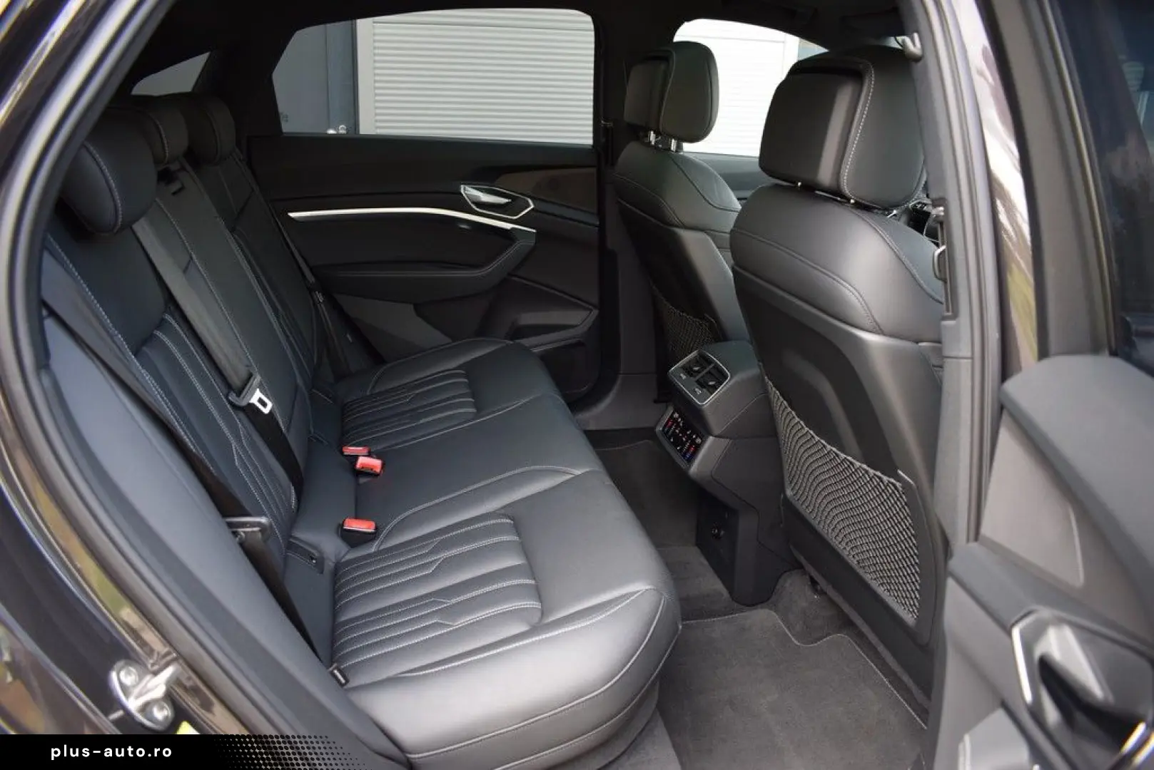 AUDI Q8 e-tron Sportback 55 qu.  S-line Pano Luft HuD