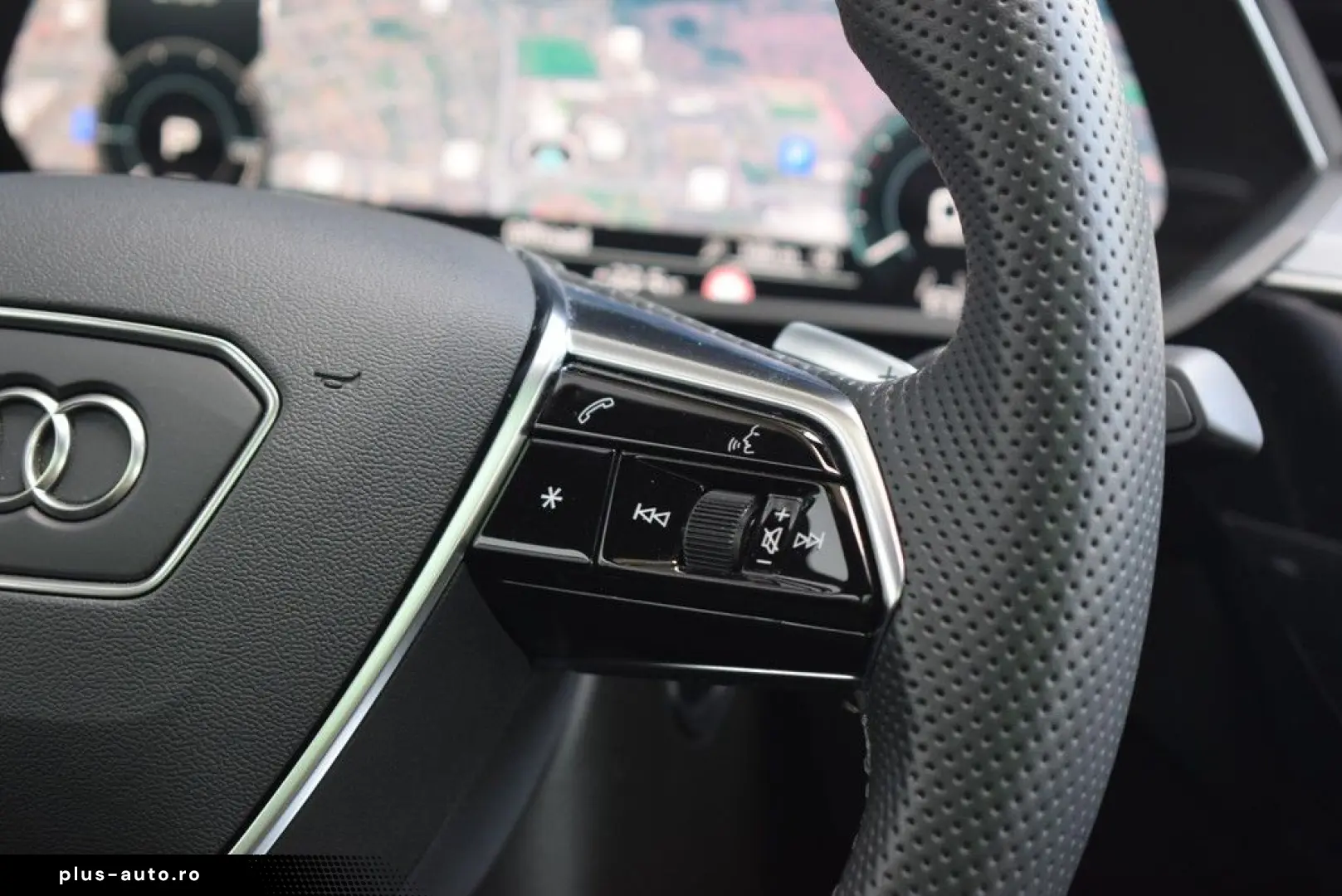 AUDI Q8 e-tron Sportback 55 qu.  S-line Pano Luft HuD