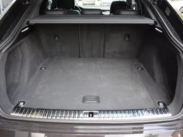 AUDI Q8 e-tron Sportback 55 qu.  S-line Pano Luft HuD