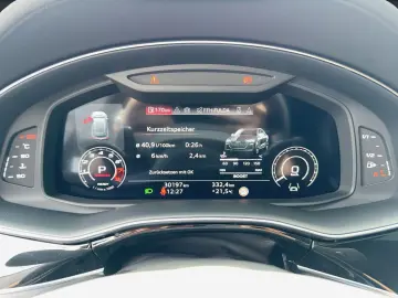 AUDI RS Q8 AHK StHz Pano B&O OLED RS-Aga HuD Carbon 2