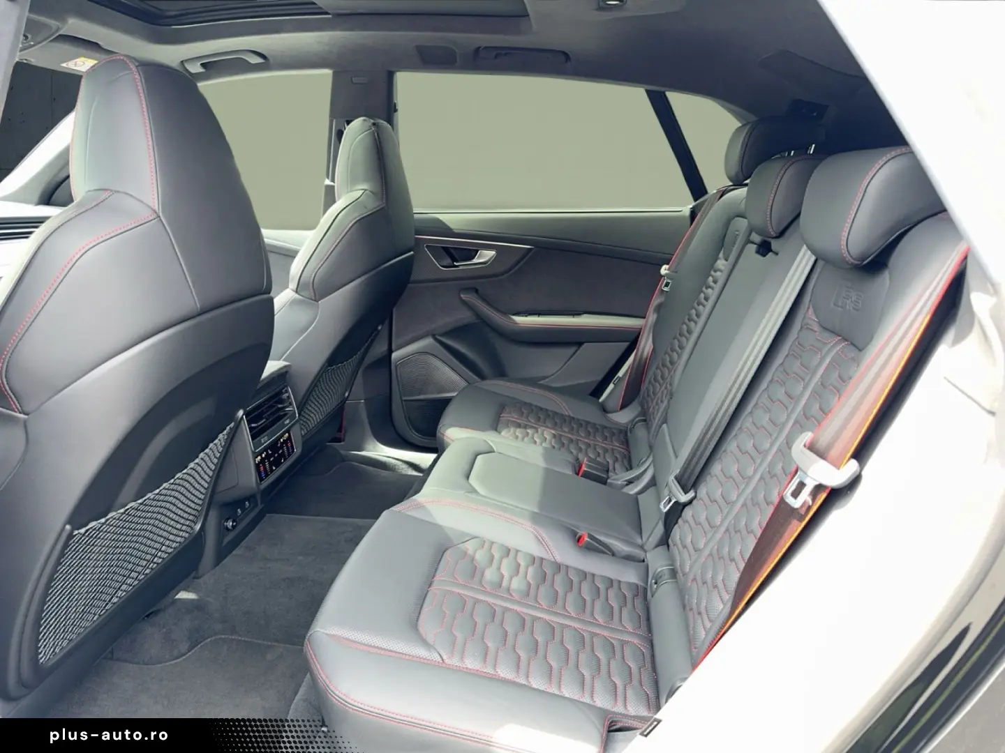 AUDI RS Q8 AHK StHz Pano B&O OLED RS-Aga HuD Carbon 2