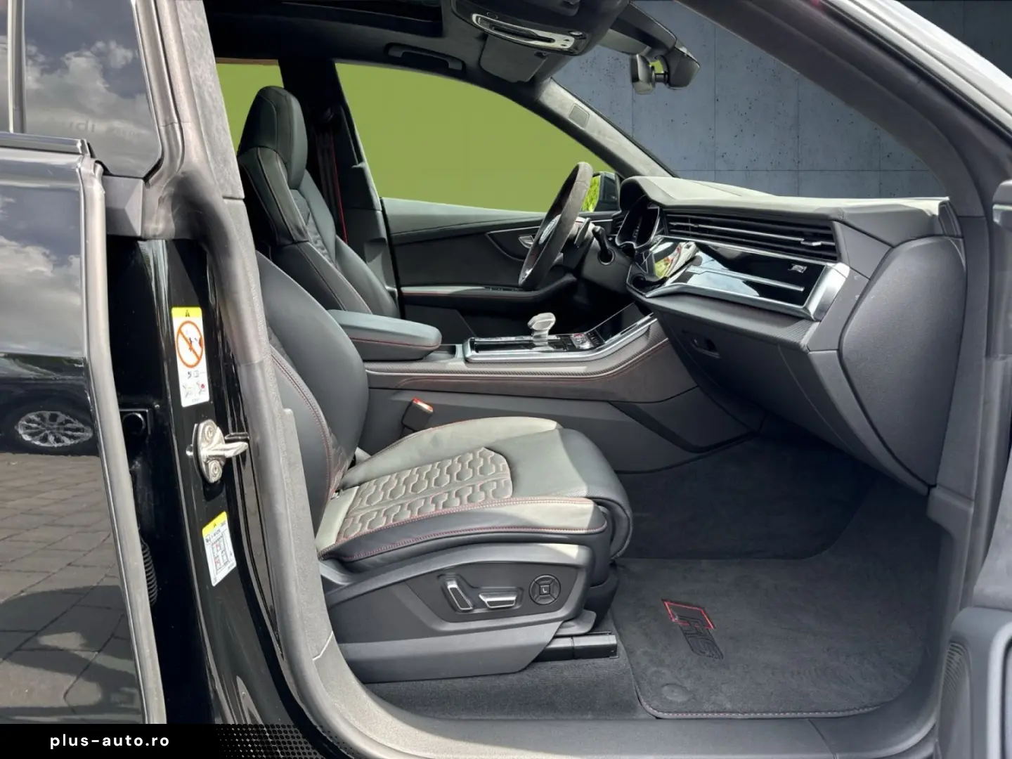 AUDI RS Q8 AHK StHz Pano B&O OLED RS-Aga HuD Carbon 2
