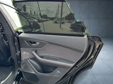 AUDI RS Q8 AHK StHz Pano B&O OLED RS-Aga HuD Carbon 2