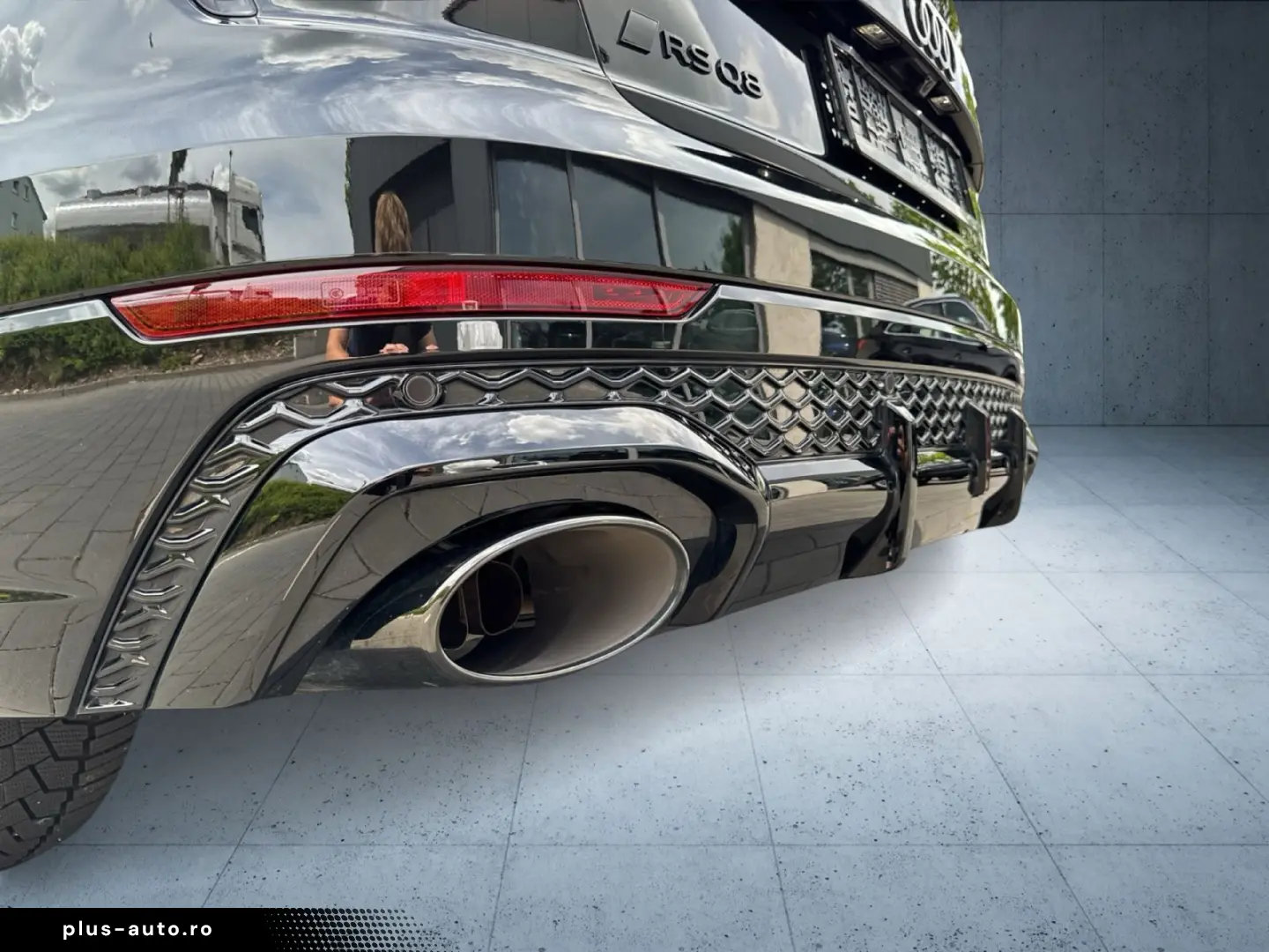 AUDI RS Q8 AHK StHz Pano B&O OLED RS-Aga HuD Carbon 2