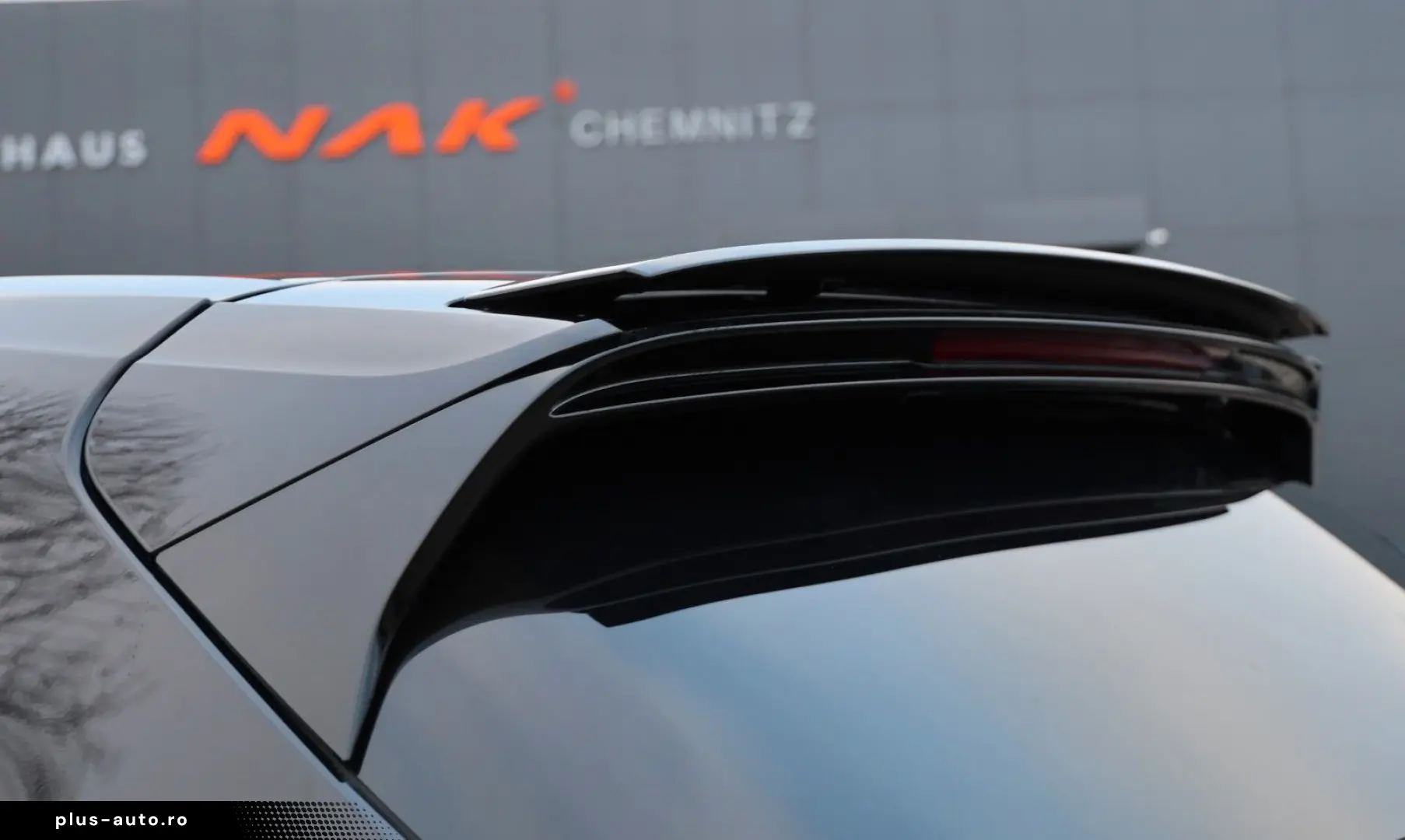 PORSCHE Cayenne Turbo Pano SoftClose Nachtsicht Carbon