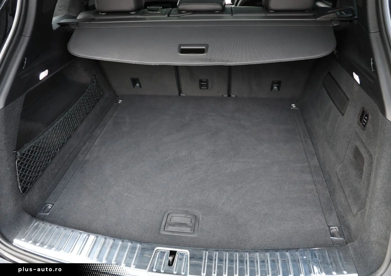 PORSCHE Cayenne Turbo Pano SoftClose Nachtsicht Carbon