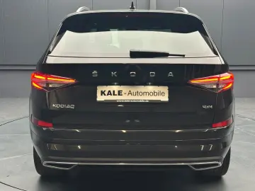 SKODA Kodiaq L&K 4x4 `20Zoll PANORAMA Traveller 360